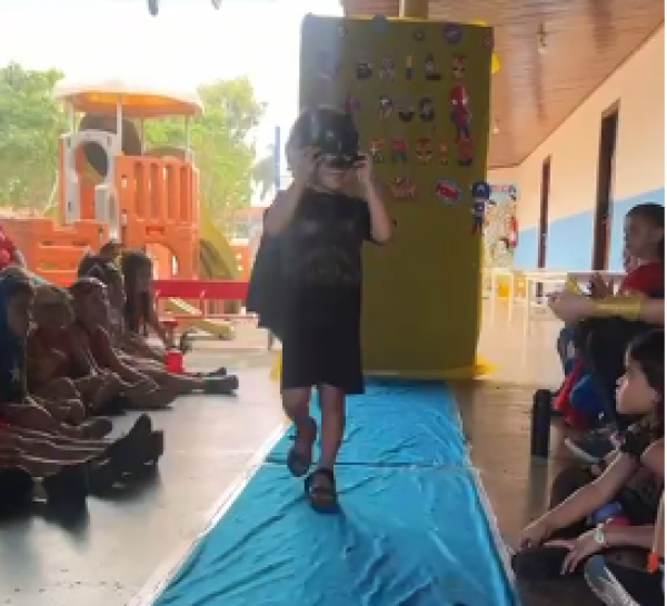 Semana das Crian&ccedil;as: Desfile dos Her&oacute;is. 🥰  N&iacute;vel I.✨