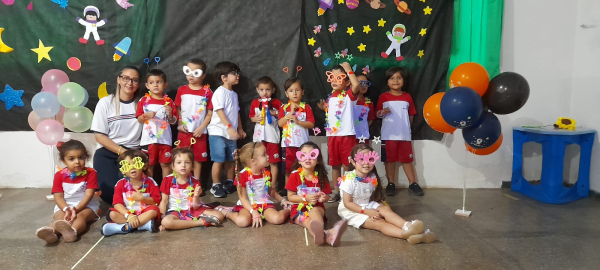 1º festa na Lua do maternal 3.✨  Profª Dany