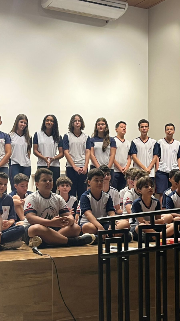 ✨ P&aacute;scoa Solid&aacute;ria ✨ Apresenta&ccedil;&atilde;o dos alunos &ndash; turmas do matutino ✨