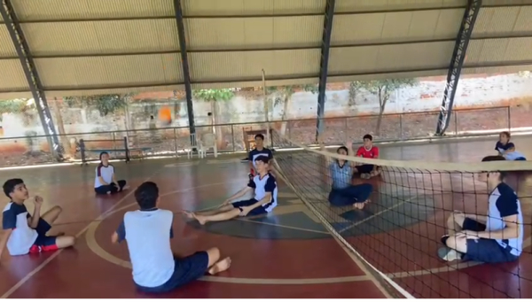 Vôlei sentado