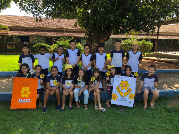 Fa&ccedil;a bonito! Proteja nossas crian&ccedil;as e adolescentes. 🧡